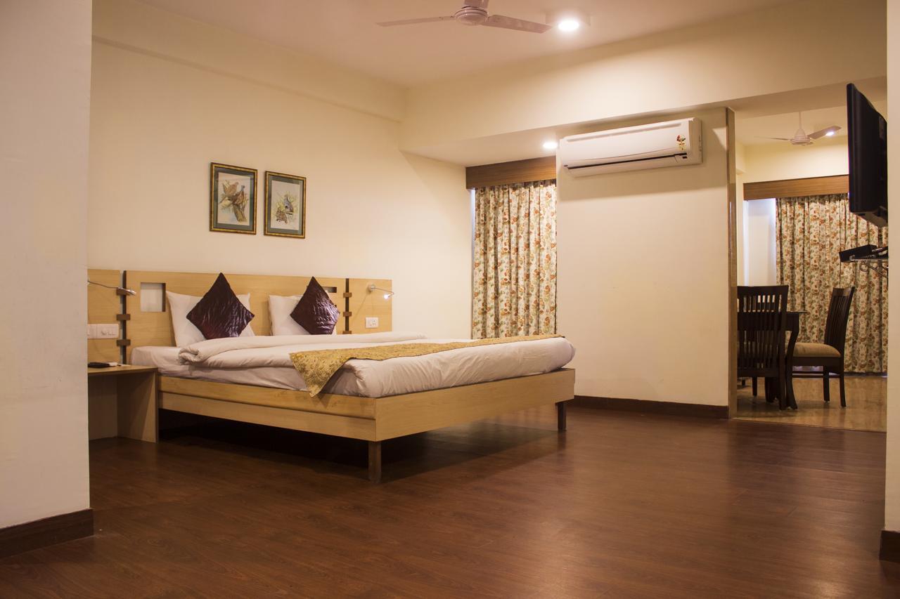 Savoy Greens Hotel Kasauli Exterior photo